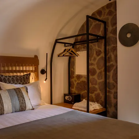 Hotel Vrachos Mykonos 3*